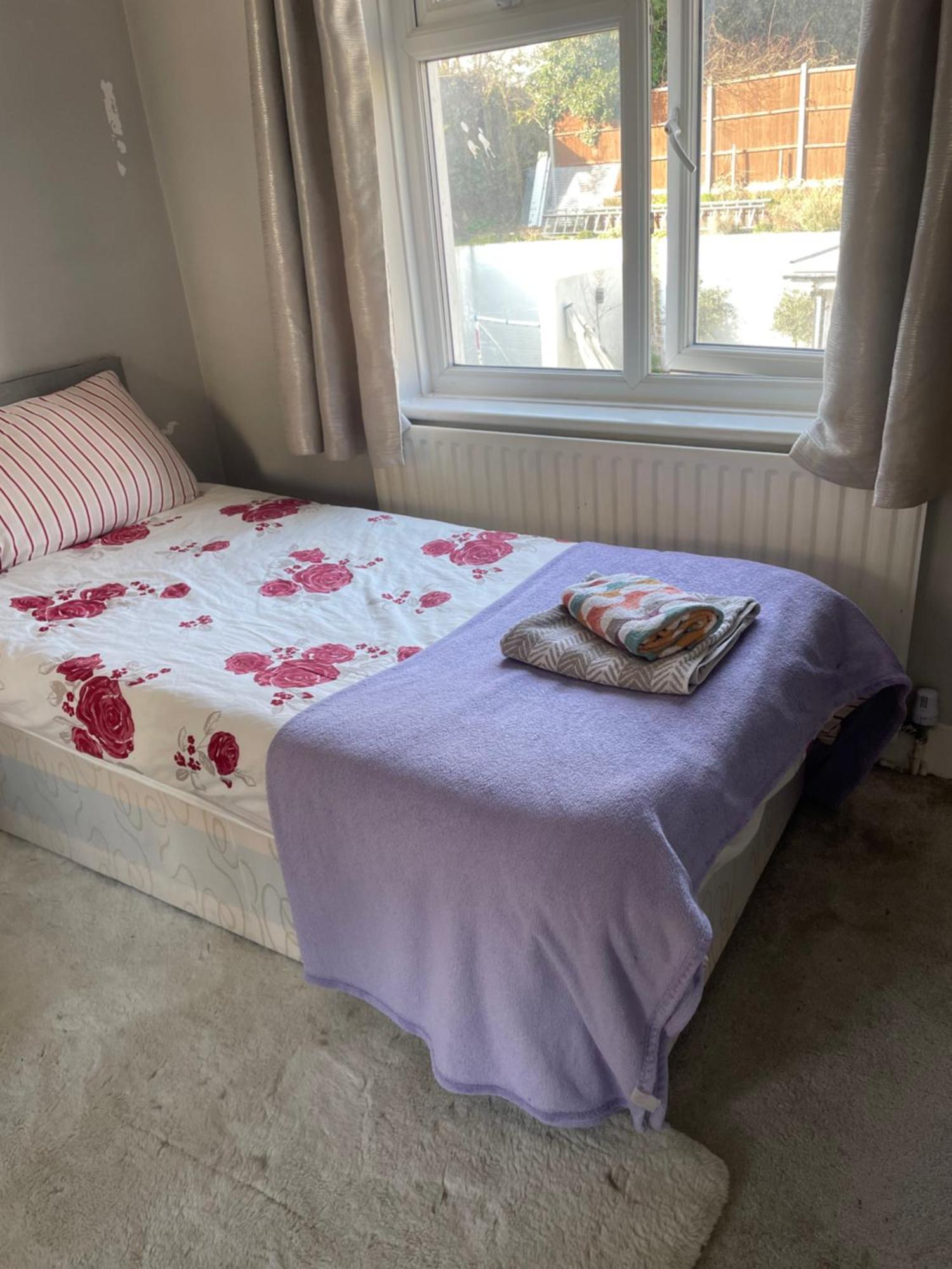 Home From Home Cosy B&B London Eksteriør bilde